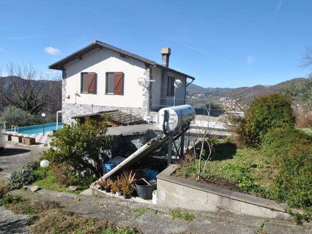 Casa in vendita a Avegno, Tribogna