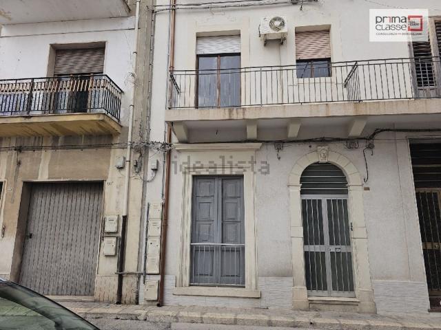 Casa in vendita a Vittoria, Ragusa