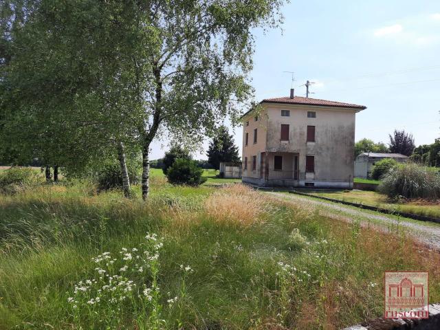 Casa in vendita a Campagna, Maniago