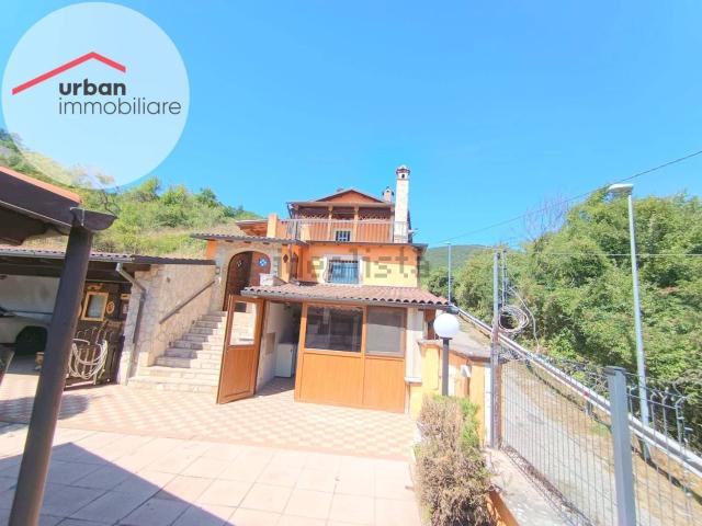 Casa in vendita a Tornimparte, Abruzzo