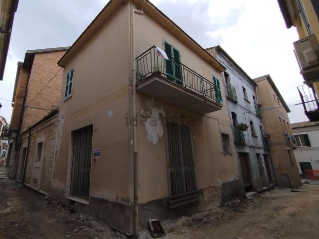 Casa in vendita a Fara Filiorum Petri, Abruzzo