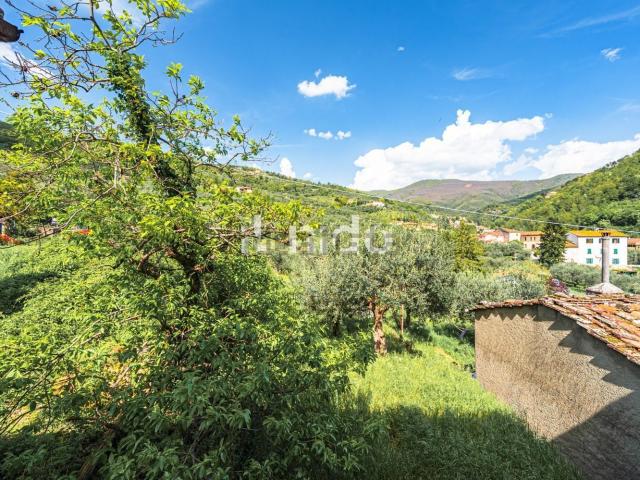 Casa in vendita a Pistoia, Toscana
