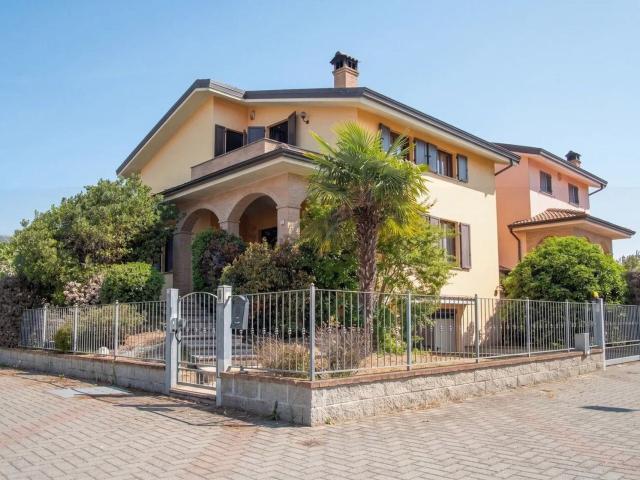 Casa in vendita a La Verza, Piacenza