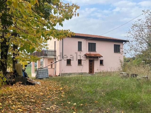 Casa in vendita a Piemonte, Asti