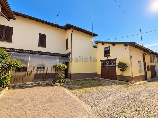 Casa in vendita a Gropello Cairoli, Pavia