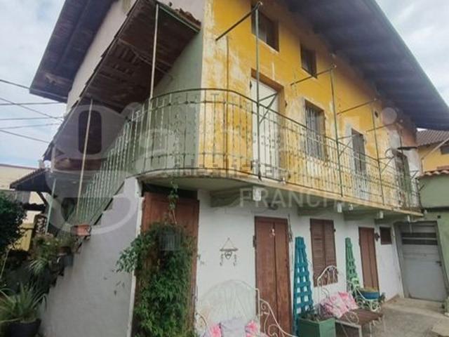 Casa in vendita a Magnonevolo, Cerrione