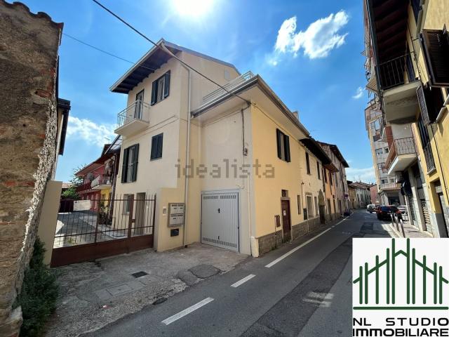 Casa in vendita a Mezzana, Somma Lombardo