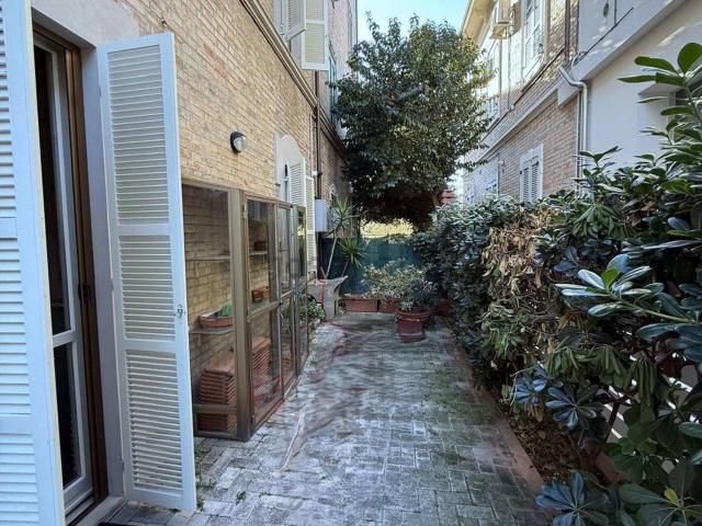 Casa in vendita a Marche, Fermo