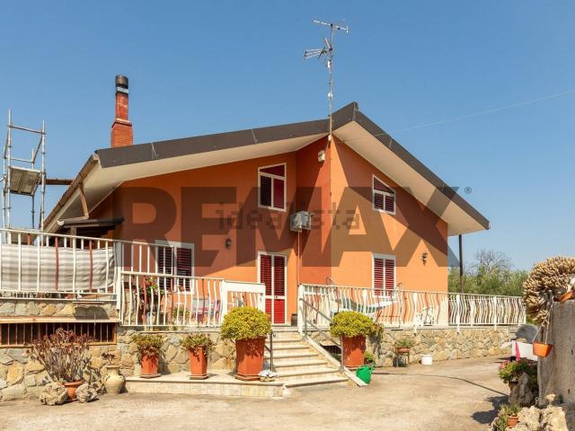 Casa in vendita a Villasmundo, Melilli