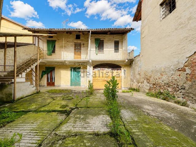 Casa in vendita a Piemonte, Vercelli