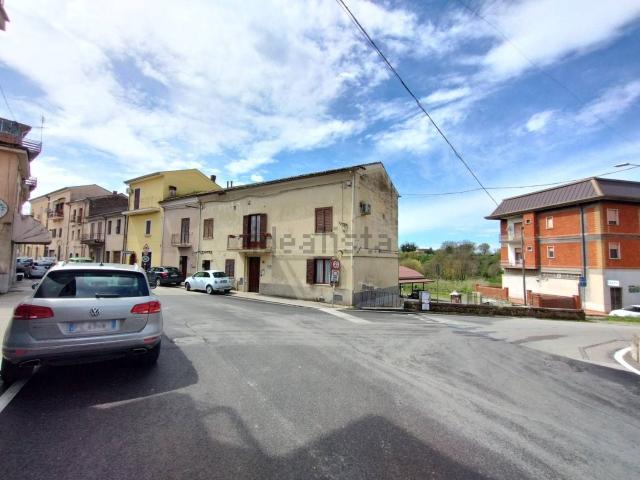 Casa in vendita a Aquino, Lazio