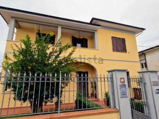 Casa in vendita a Unione dei Comuni Circondario dell'Empolese Valdelsa, Fucecchio