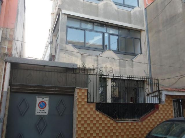 Casa in vendita a Santuzzo, Floridia