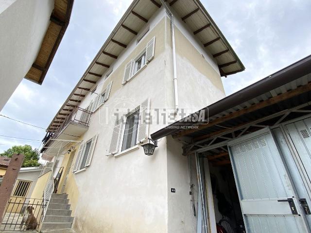 Casa in vendita a Lavino, Piemonte