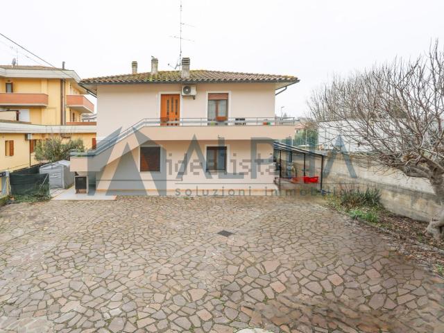 Casa in vendita a Unione di Comuni della Romagna Forlivese, Bertinoro