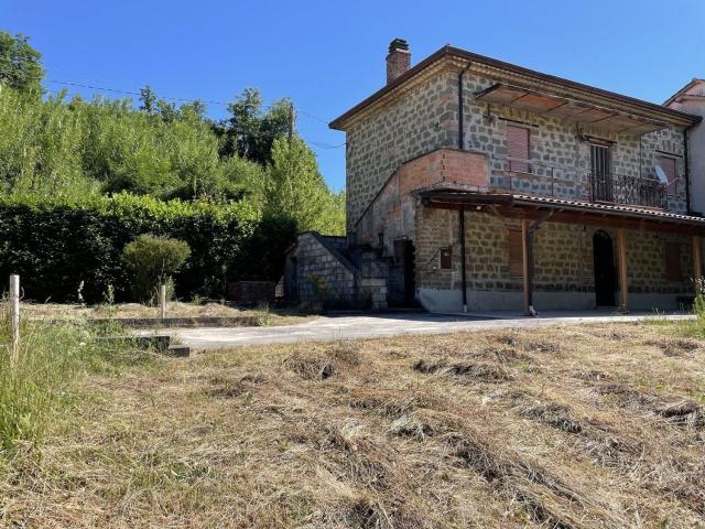 Casa in vendita a Ceccano, Lazio
