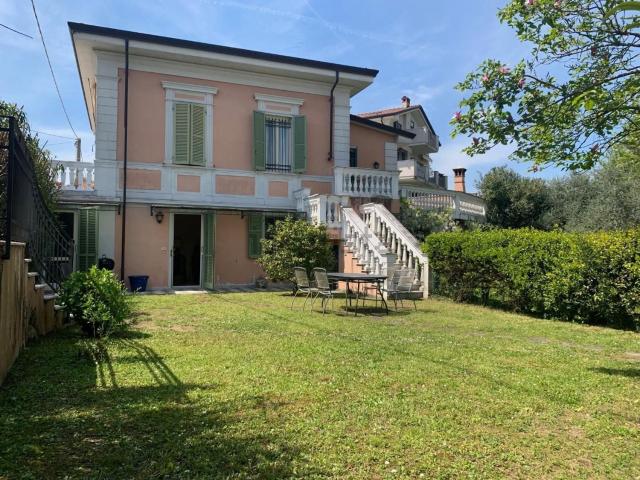 Casa in vendita a La Prada, Carrara