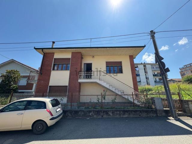 Casa in vendita a Piemonte, Asti