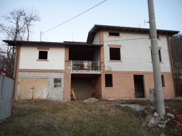 Casa in vendita a Unione dei comuni del Distretto Ceramico, Prignano Sulla Secchia