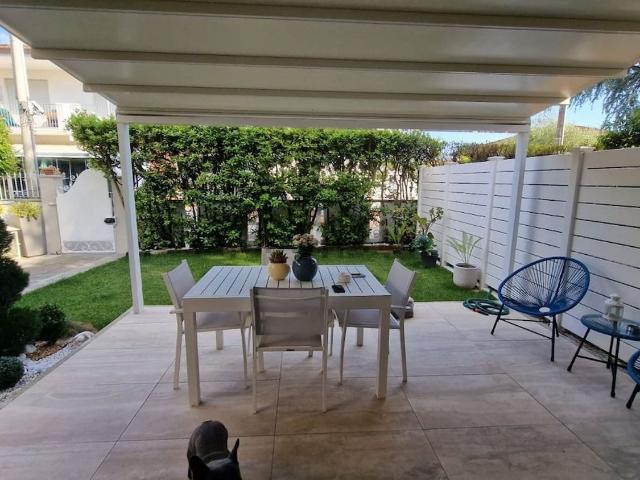 Casa in vendita a Camaiore, Toscana