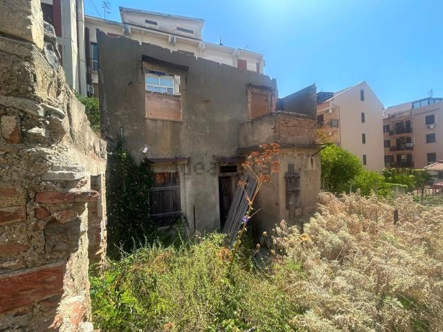 Casa in vendita a IV Circoscrizione, Messina