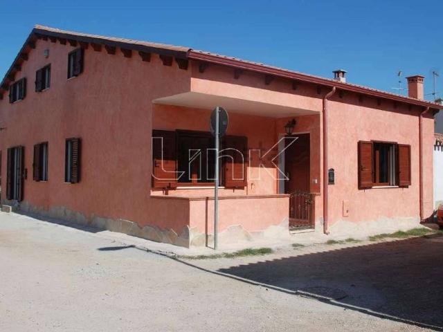 Casa in vendita a San Vero Milis, Sardigna/Sardegna