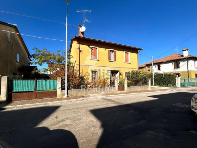 Casa in vendita a Casali Osellin, Reana Del Roiale