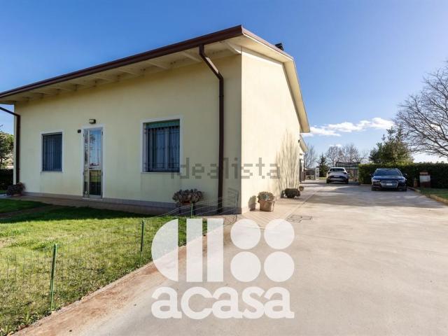Casa in vendita a Quartiere Al Mare, Cesenatico