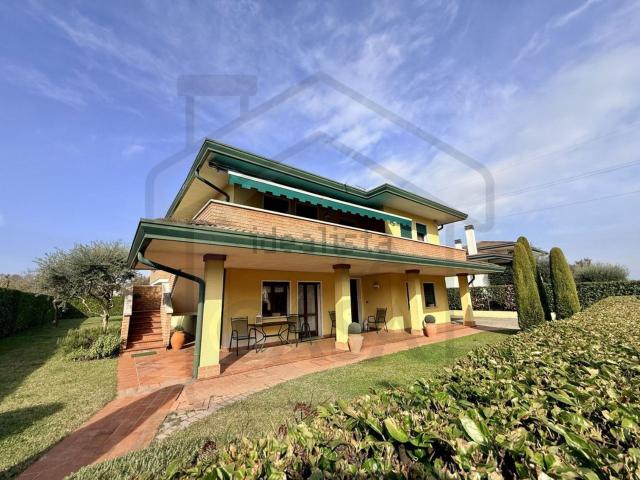 Casa in vendita a Abano Terme Bagni, Veneto