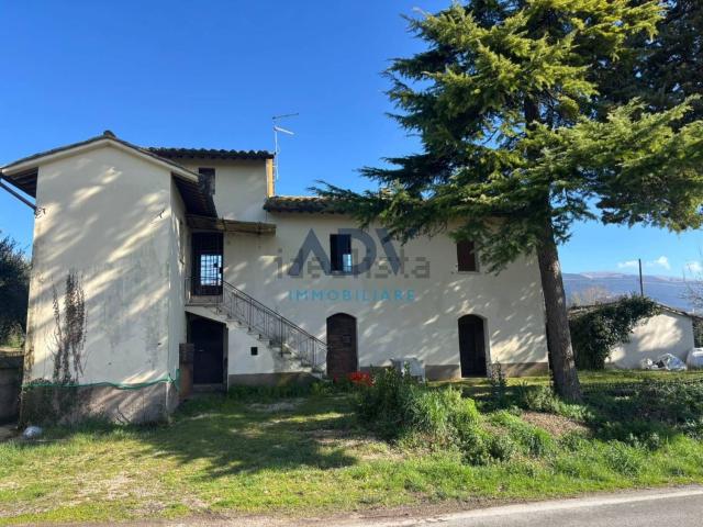 Casa in vendita a Palazzo, Assisi