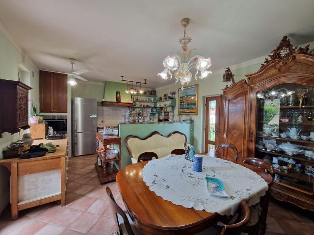 Casa in vendita a San Pantaleo, Pistoia