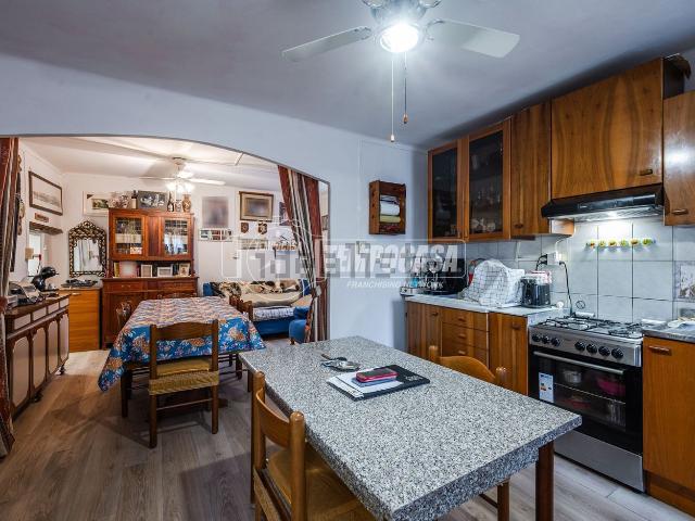 Casa in vendita a Tresinaro - Secchia, Re