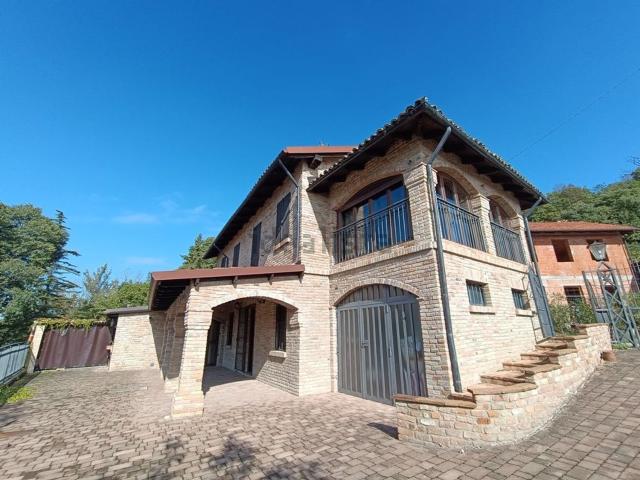 Casa in vendita a Piemonte, Alessandria