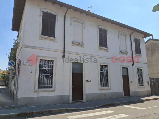 Casa in vendita a Oltresempione, Legnano