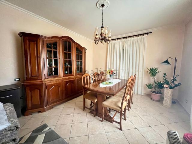 Casa in vendita a Larghetto, Rieti