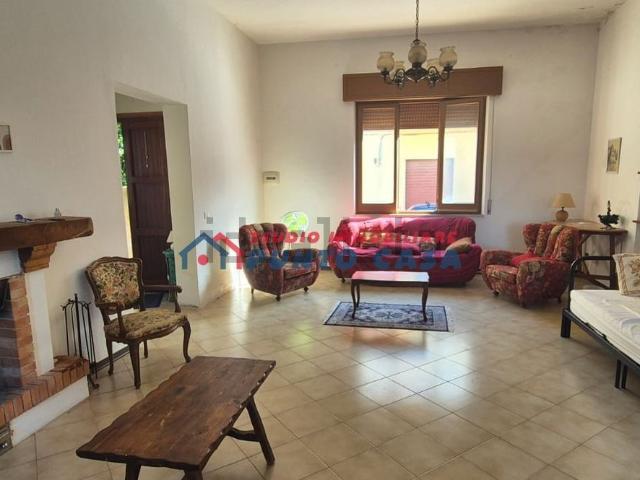Casa in vendita a Paparella, Valderice