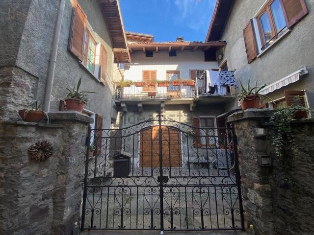 Casa in vendita a Loveno, Menaggio