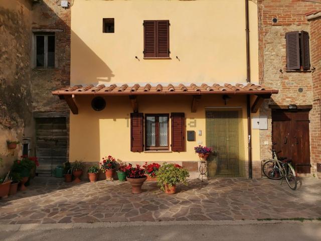 Casa in vendita a Gioiella, Umbria