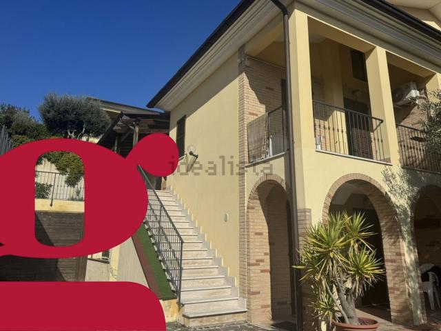 Casa in vendita a Beniamino Gigli, Porto Recanati