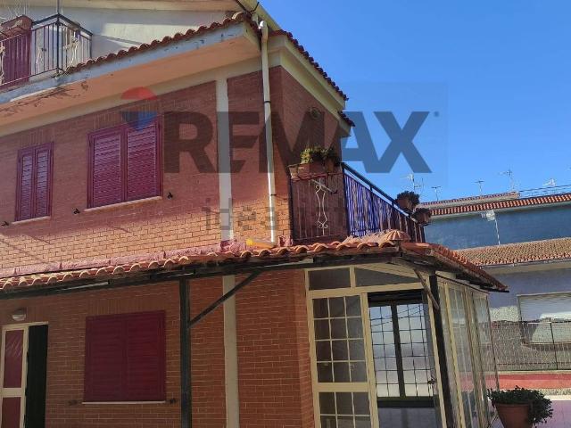 Casa in vendita a Tremensuoli Vecchio, Minturno
