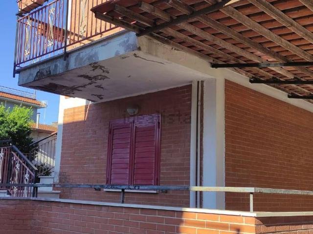 Casa in vendita a Tremensuoli Vecchio, Minturno