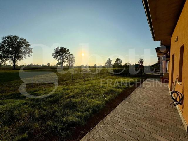 Casa in vendita a Cremona, Lombardia