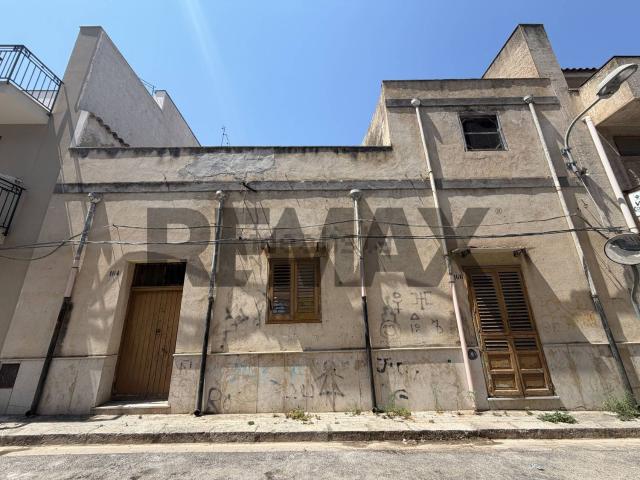 Casa in vendita a Cinisi, Sicilia