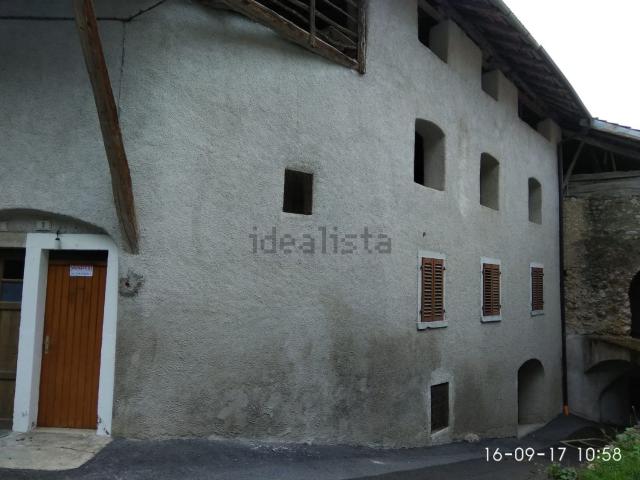 Casa in vendita a Comunità delle Giudicarie, Stenico