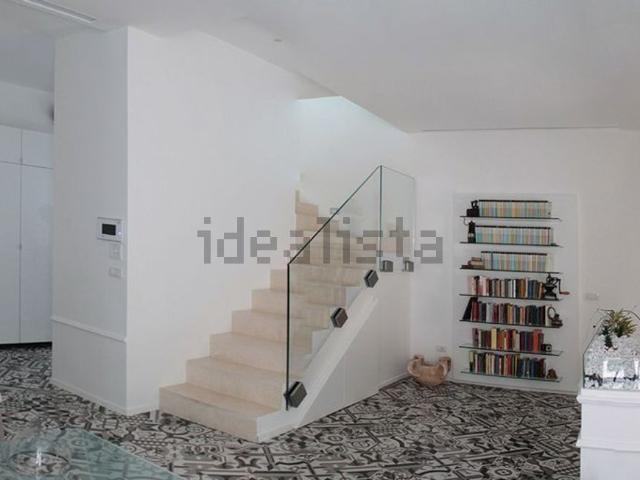 Casa in vendita a Altamura, Bari