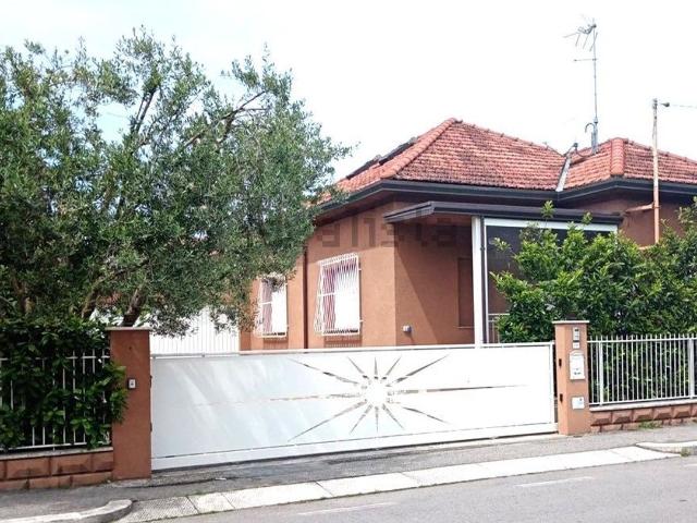 Casa in vendita a Unione dei comuni Valle del Savio, Cesenà