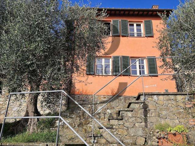 Casa in vendita a Tofori, Capannori