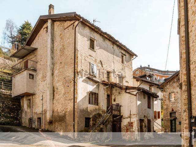Casa in vendita a Borgo Prà, Zoldo Alto
