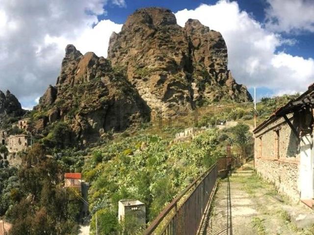 Casa in vendita a Calabria, Reggio Calabria