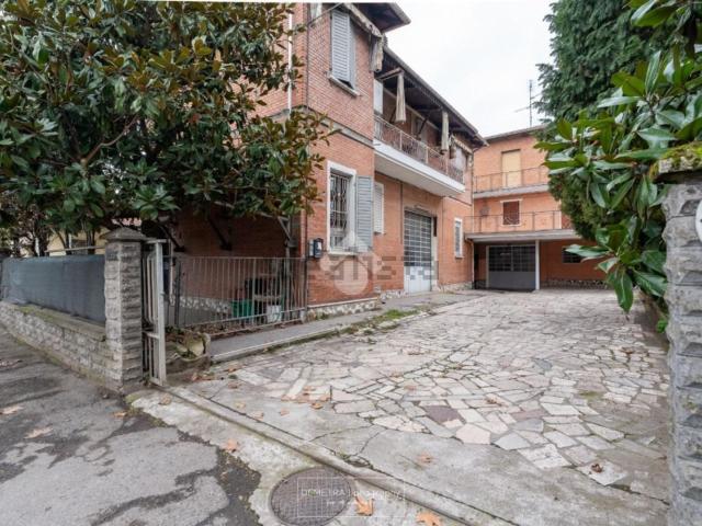 Casa in vendita a Unione di comuni Terre di Castelli, Vignola